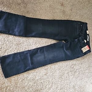 Levis superlow boot cut